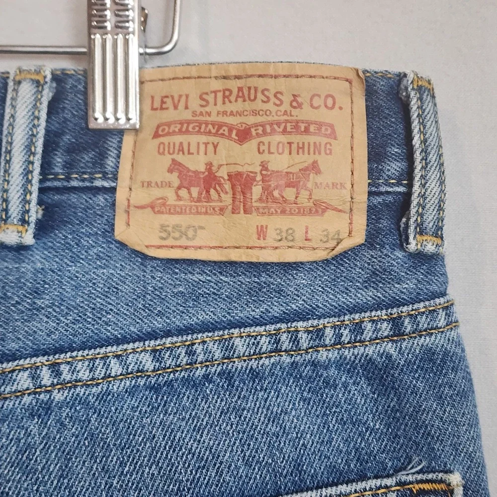 Levis levi 550